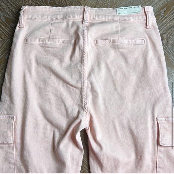 FAVORITE DAUGHTER The Sara Cargo Super High Rise Cargo Skinny Ankle Pink Jean - Picture 4 of 8